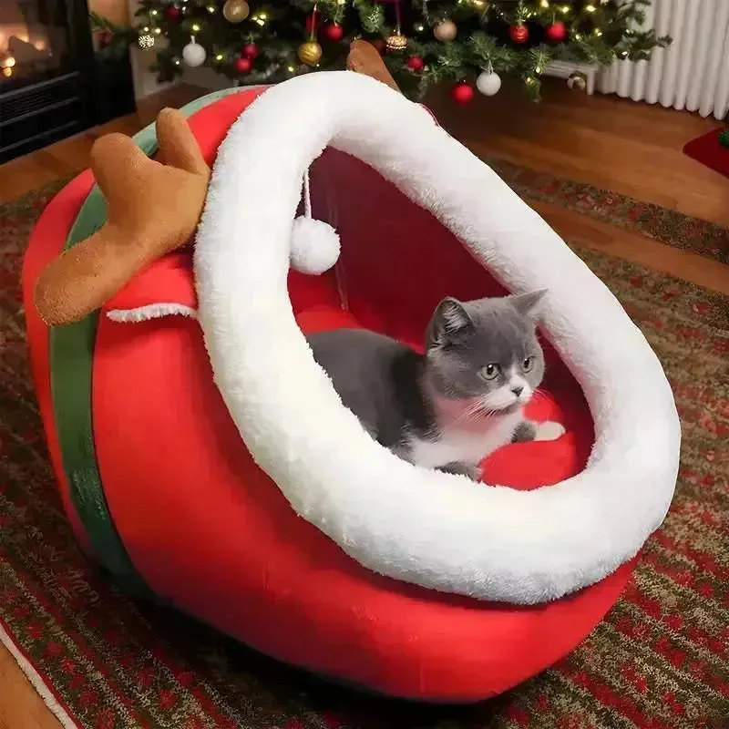Christmas Semi-Enclosed Cat Bed