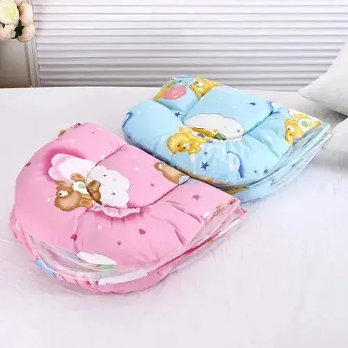 Portable Bionic Travel Crib for Newborns - Foldable Pressure-Proof Middle Bed with Baby Isolation Feature